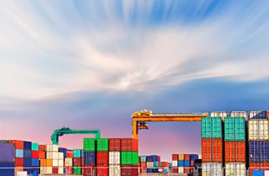 上海国际海运需要防范哪些风险呢？影响它价格的因素有哪些？