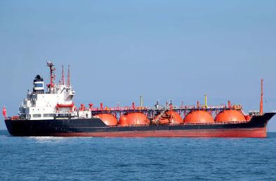 天津国际货代公司如何应对市场变化和技术创新？