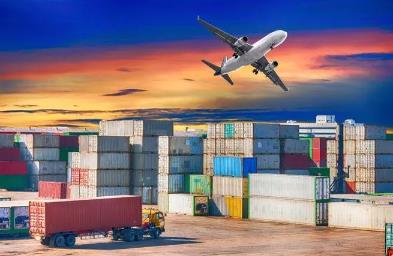 青岛货代公司为客户提供更便捷的港口服务