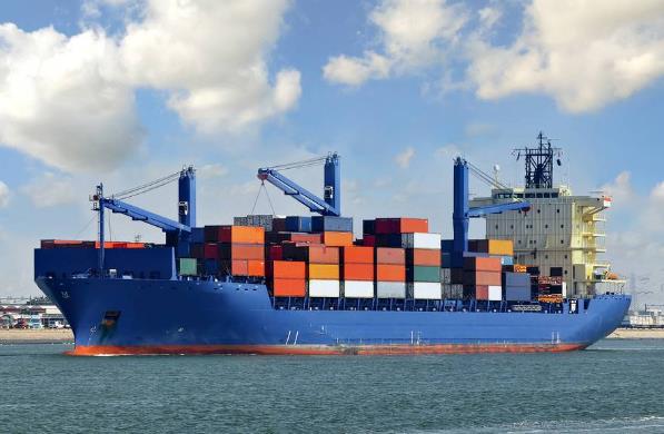 国际货运代理在促进跨国贸易、促进经济发展等方面发挥着重要作用