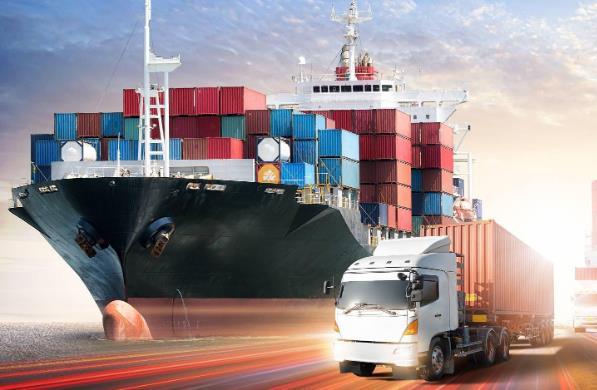 随着全球化的加速，国际物流已成为全球经济体系中不可或缺的一环