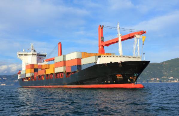 上海货代面向全社会服务，是货主和运力供给者之间的桥梁和纽带