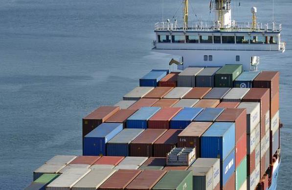 上海国际物流公司正在以其独特的角度和创新的方式带领这一变革