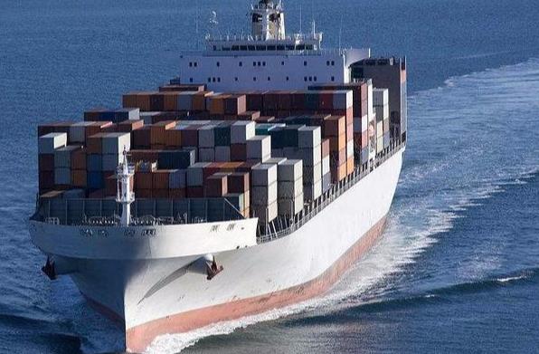 菲律宾物流发挥着桥梁的作用，推动着菲律宾经济的蓬勃发展