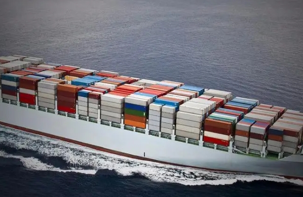 在未来的发展中，海运货代行业将展现出更加璀璨的光芒