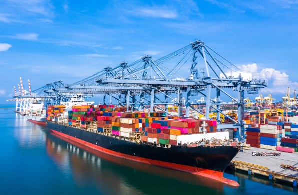 海运货代作为国际贸易的重要组成部分，其发展前景广阔