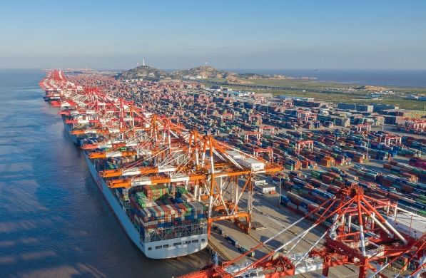 尽管上海货代公司在行业中具有一定的优势，但也面临着不少挑战