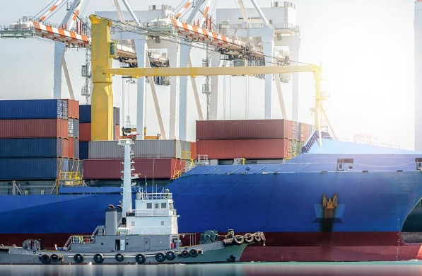 随着印尼经济的持续增长和人口的不断增加，其物流需求将持续扩大