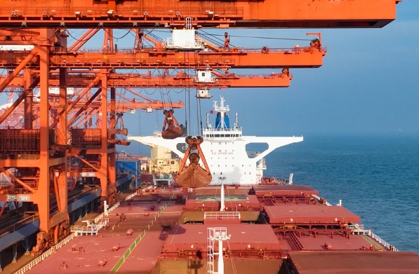 随着市场的持续拓展，上海货代行业将继续发挥其智慧舞者的角色