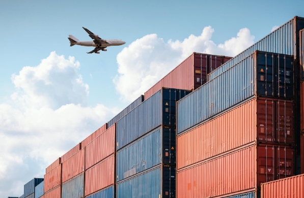 国际货物输运代理能够为客户提供全方位的物流解决方案