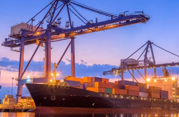 尽管面临诸多挑战，但俄罗斯货代行业也孕育着新的机遇