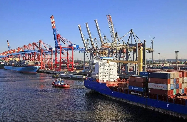 日本国际物流行业以其高效、快捷和安全的服务赢得了广泛赞誉