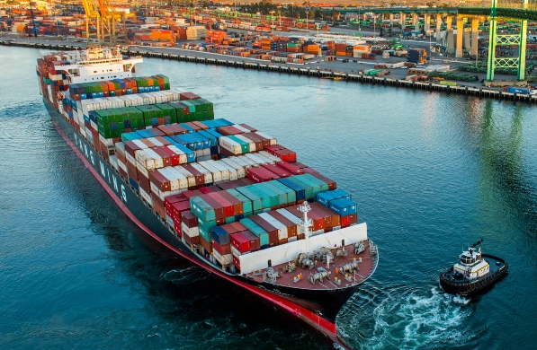 随着中东地区经济的持续增长，中东货代行业将迎来更多的发展机遇